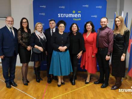 zdjęcie z delegacją gminy Rabča z Słowacji